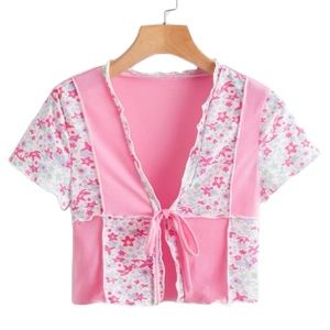 ROMWE - Contrast Ditsy Floral Tie Front Top